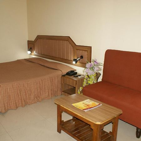 Hotel Lara India Varanasi Exterior foto
