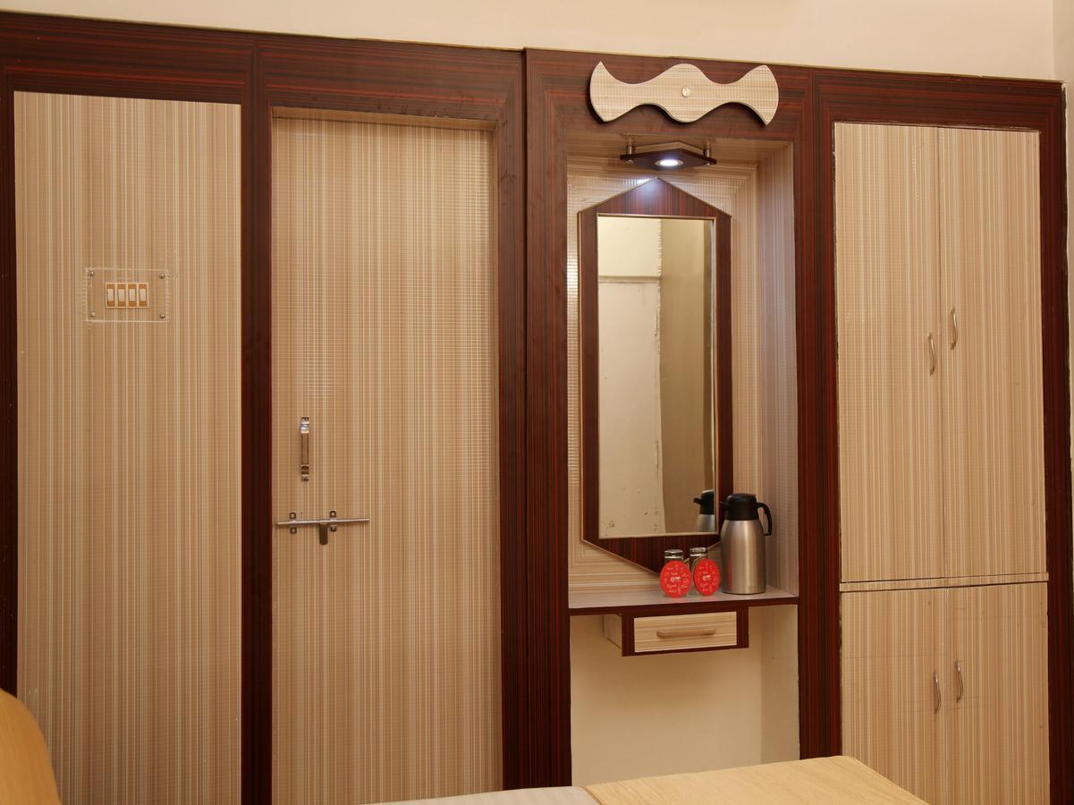 Hotel Lara India Varanasi Exterior foto