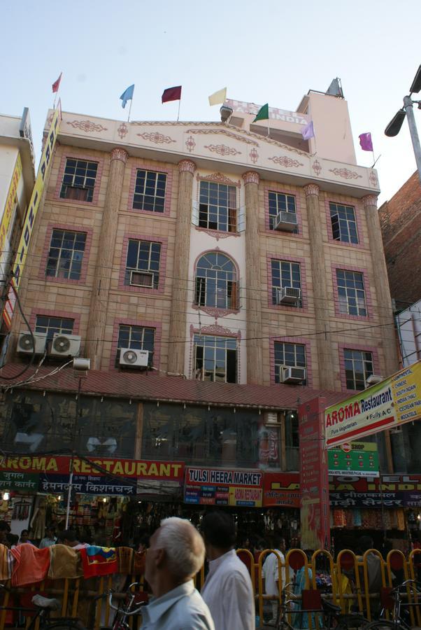 Hotel Lara India Varanasi Exterior foto